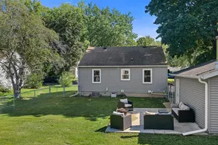 512 Ellinwood Ave, Reedsburg, WI 53959 - Photo 33