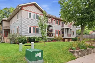 1140 E Dayton St, Madison, WI 53703 - Photo 3
