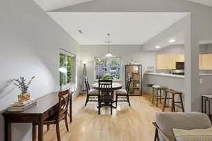 1140 E Dayton St, Madison, WI 53703 - Photo 21