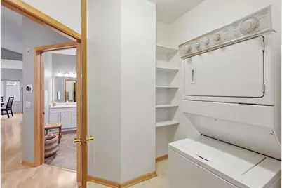 1140 E Dayton Street #203, Madison, WI 53703 - Photo 27