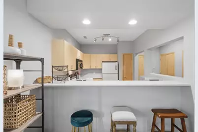 1140 E Dayton Street #203, Madison, WI 53703 - Photo 13