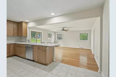2618 Fell Road, Madison, WI 53713 - Photo 7