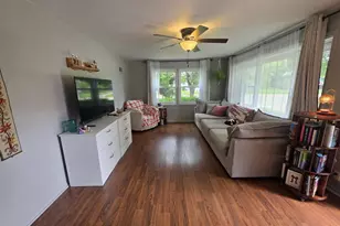 642 S Madison St, Waupun, WI 53963 - Photo 7