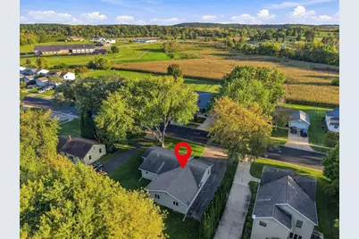 415 Waterloo Road, Marshall, WI 53559 - Photo 3