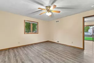 415 Waterloo Rd, Marshall, WI 53559 - Photo 23