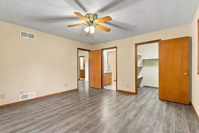 415 Waterloo Road, Marshall, WI 53559 - Photo 13