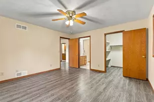 415 Waterloo Rd, Marshall, WI 53559 - Photo 13