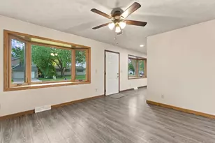 415 Waterloo Rd, Marshall, WI 53559 - Photo 9