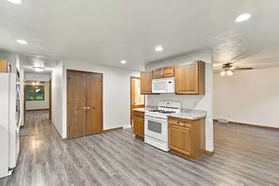 415 Waterloo Road, Marshall, WI 53559 - Photo 19