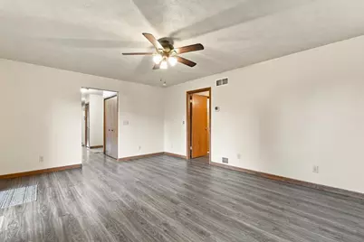 415 Waterloo Road, Marshall, WI 53559 - Photo 25