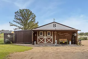N9401 Hughes Rd, Belleville, WI 53508 - Photo 63