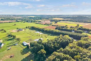 N9401 Hughes Rd, Belleville, WI 53508 - Photo 85