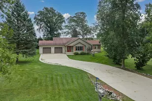 N3299 Hickory Dr, Waupun, WI 53963 - Photo 7