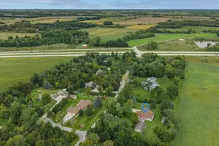 N3299 Hickory Dr, Waupun, WI 53963 - Photo 5