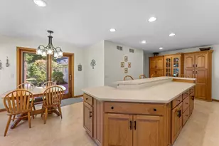 1510 Cameron Dr, Madison, WI 53711 - Photo 31
