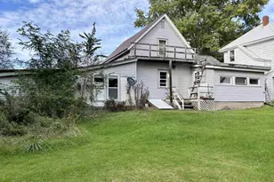 105 Bridge St, Wonewoc, WI 53968 - Photo 5