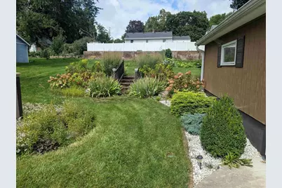 302 Maple Avenue, Clinton, WI 53525 - Photo 47