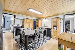 627 E Conant St, Portage, WI 53901 - Photo 7