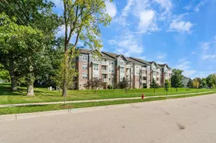3848 Maple Grove Dr, Madison, WI 53719 - Photo 33