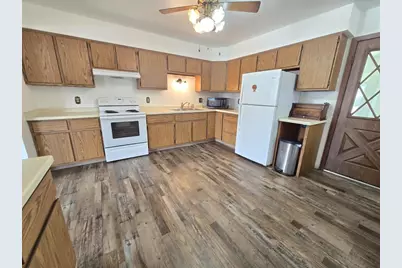 310 Harvard Street, Princeton, WI 54968 - Photo 3