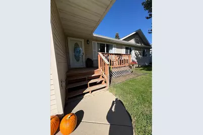2060 Julie Avenue, Sparta, WI 54656 - Photo 3