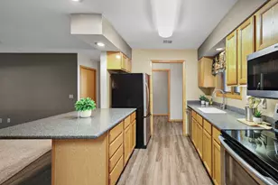 7213 Saukdale Dr, Madison, WI 53717 - Photo 15