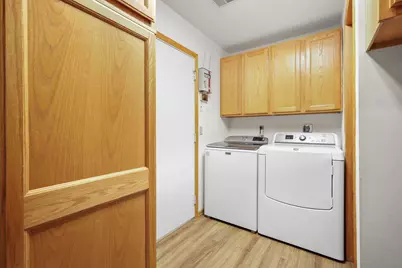 7213 Saukdale Drive, Madison, WI 53717 - Photo 21