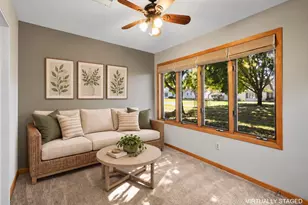 7213 Saukdale Dr, Madison, WI 53717 - Photo 9