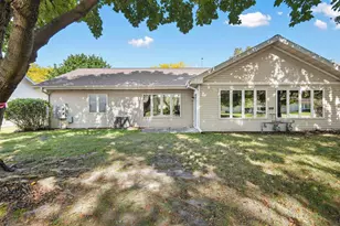 7213 Saukdale Dr, Madison, WI 53717 - Photo 33