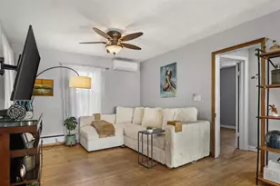 3202 Ridgeway Ave, Madison, WI 53704 - Photo 9