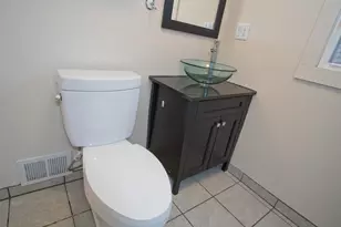 135/137 Division St, Madison, WI 53704 - Photo 21