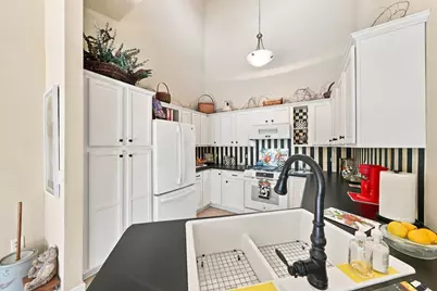 1020 Prospect Avenue #8, Portage, WI 53901 - Photo 11