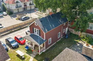 334 W Wilson St, Madison, WI 53703 - Photo 11