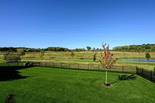 905 Roger Ct, Waunakee, WI 53597 - Photo 89