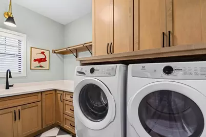 905 Roger Court, Waunakee, WI 53597 - Photo 25