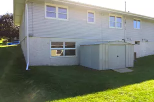 202 Sunset Dr, DeForest, WI 53532 - Photo 9