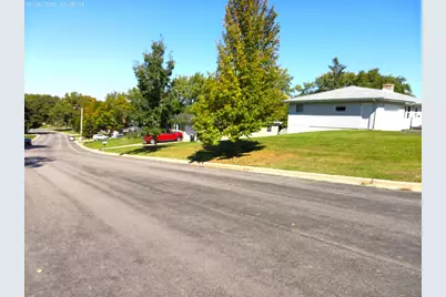 202 Sunset Drive, DeForest, WI 53532 - Photo 7