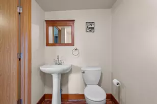 W6883 Arbor Rd, Juneau, WI 53039 - Photo 17