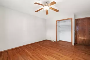 1722 S Thompson Dr, Madison, WI 53716 - Photo 19