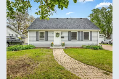 1204 E Wisconsin Street, Delavan, WI 53115 - Photo 3
