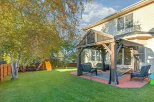 7201 Countrywood Ln, Madison, WI 53719 - Photo 15