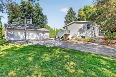 W2506 Circle Drive, Watertown, WI 53094 - Photo 5