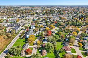 867 Henry St, Waunakee, WI 53597 - Photo 41