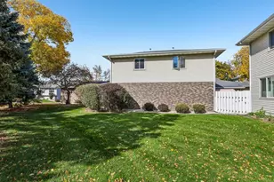 867 Henry St, Waunakee, WI 53597 - Photo 33