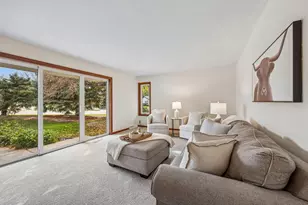 867 Henry St, Waunakee, WI 53597 - Photo 5