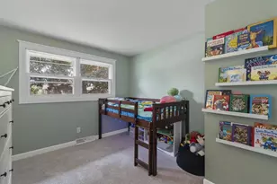 810 Suffolk Dr, Janesville, WI 53546 - Photo 11