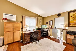 1727 Delaware Dr, Sun Prairie, WI 53590 - Photo 15