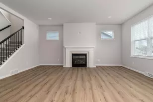 1816 August Moon Dr, Madison, WI 53718 - Photo 3