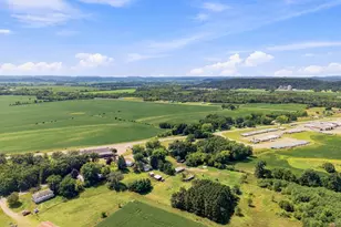 W5496 Emerson Rd, Mauston, WI 53948 - Photo 35