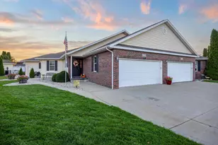 2149 Blue Heron Ct, Stoughton, WI 53589 - Photo 3